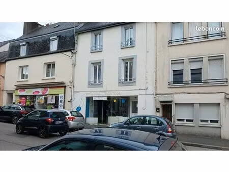 local de 80 m2 a carhaix