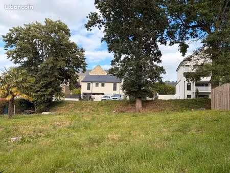 terrain 300m2 centre de chateaugiron