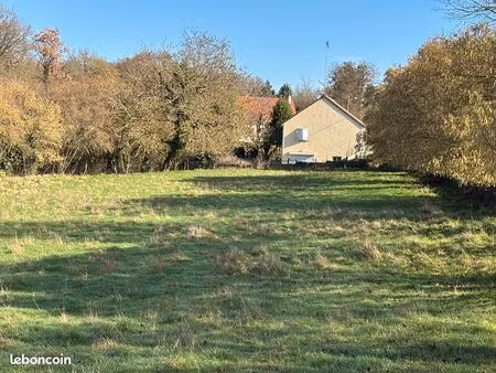terrain 732 m² sainte maure de touraine