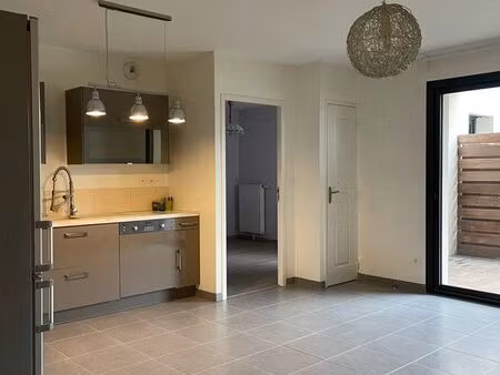 appartement t2+ terrasse sorbiers