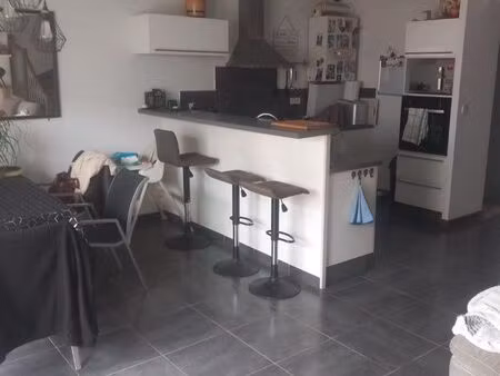 maison avec locataire