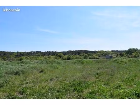 terrain 500 m² galargues