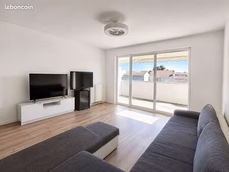 appartement 3 pièces 65 m²