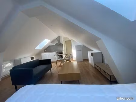 studio meublé