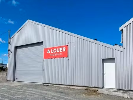 entrepot local hangar