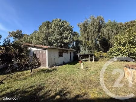 garage/box 29 m² mimizan