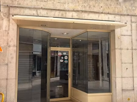 local commercial - rue pietonne dole - centre historique
