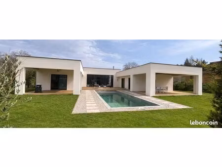 bien d’exception – maison contemporaine plain-pied 200 m² – piscine – terrain 3100 m² – pr