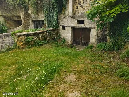 bâtiment 90 m² larcay