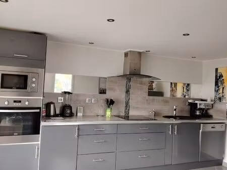appartement douillet 2 pièces meublés saint-maurice-de-lignon