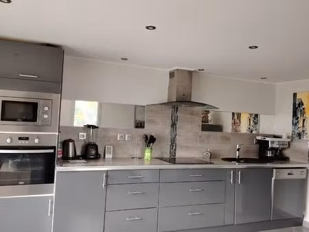 un coup de coeur pour ce meublé de 2 pièces à st maurice-de-lignon  tout est inclus dans c