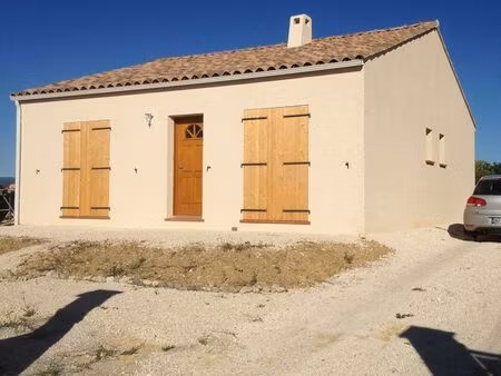 villa 4 pièces 83 m²
