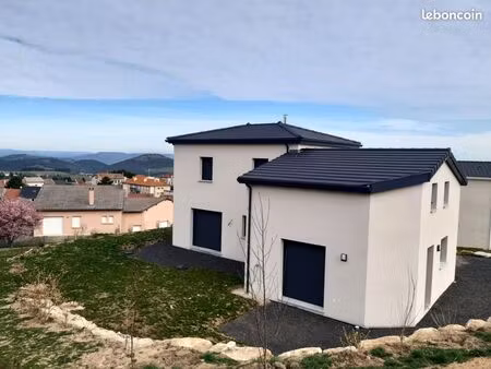 maison neuve avec jardin en plein centre d'yssingeaux 101m² 3 chambres