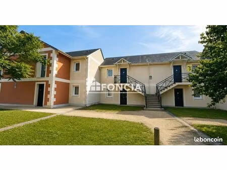 studio ( lmnp ) de 37 m2 face mini chateaux amboise