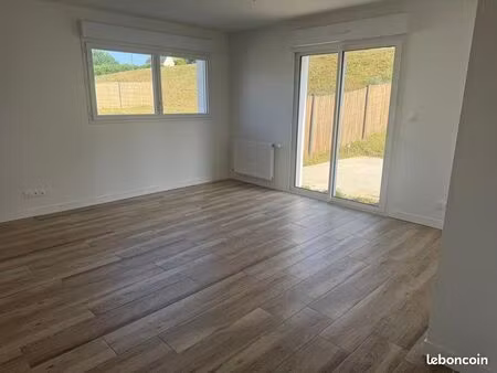à louer t3 60m2 avec terasse
