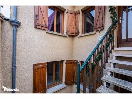 immeuble 120 m² muret