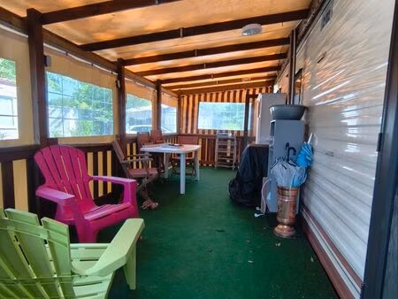 mobile home