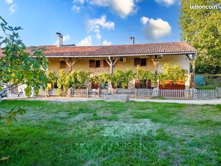 maison en pierre a vendre
