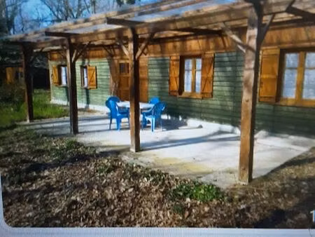 chalet 30m2 terrasse couverte 1300m arboré de chêne dépendance 1 chambre salle d eau cuisi