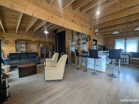 chalet 3 pièces 90 m²