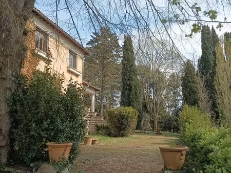 propriété de caractère