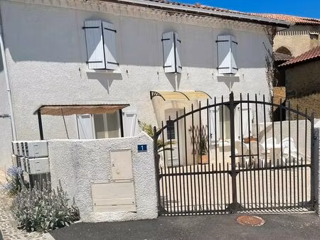 maison de village