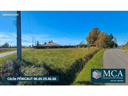 terrain 900 m² clermont
