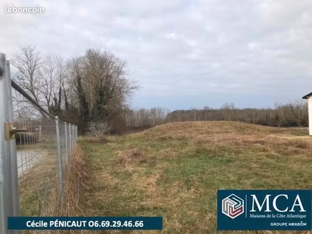 terrain 585 m² dax