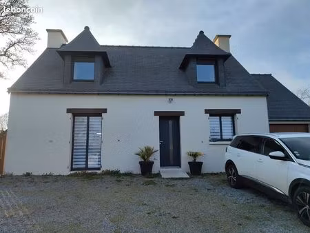 maison rénovée avec dépendance