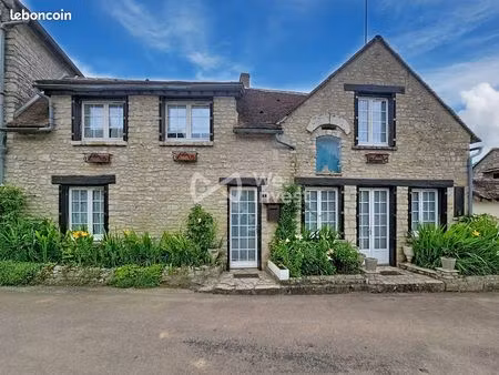 maison 5 pièces 106 m²
