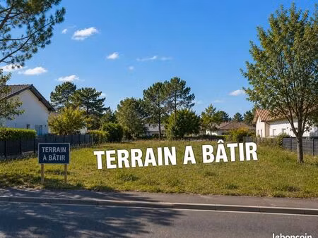 terrain 452 m² lormont