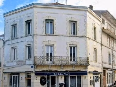 immeuble 360m2 fleuron et de prestige a dax cours maréchal foch