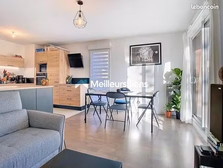 appartement 3 pièces 65 m²