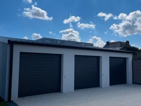 garage à louer