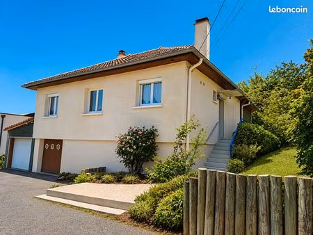 maison 4 pièces 130 m²
