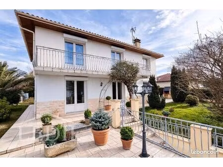 maison 5 pièces 150 m²