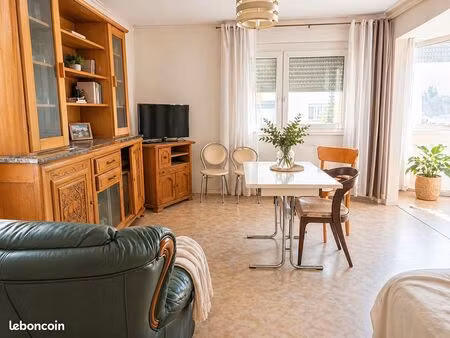 appartement 3 pièces 67 m²