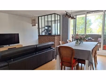 appartement t2 bis
