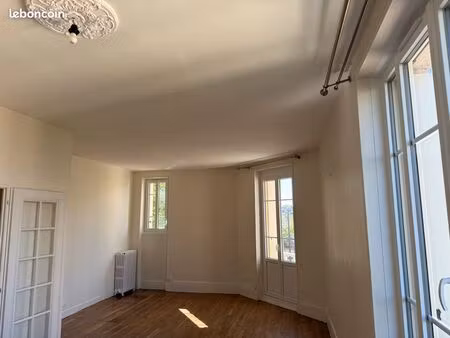 à vendre - appartement f4 de 83m2 dans le quartier châteaudun-dunois