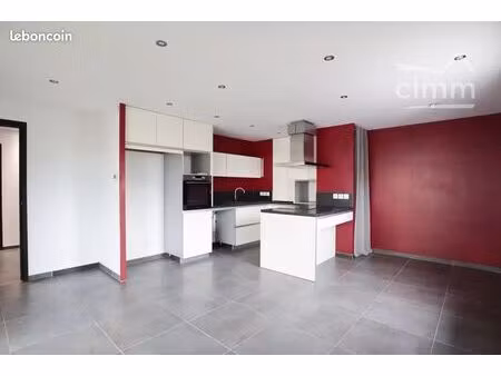 appartement 3 pièces 63 m²