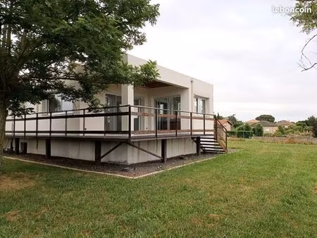 maison avec grand garage