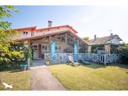 maison 7 pièces 136 m²