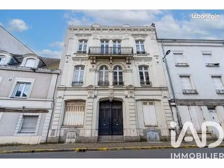 maison 12 pièces 260 m²