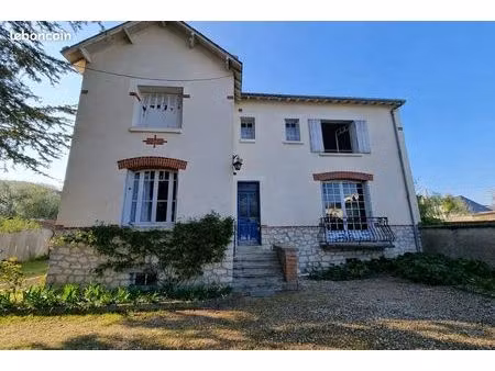 maison de ville 270m2 avec jardin