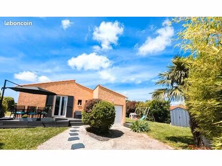 maison clé en main individuelle plain-pied rénovée sans travaux avec grand jardin sans vis