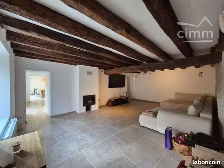 maison 8 pièces 290 m²