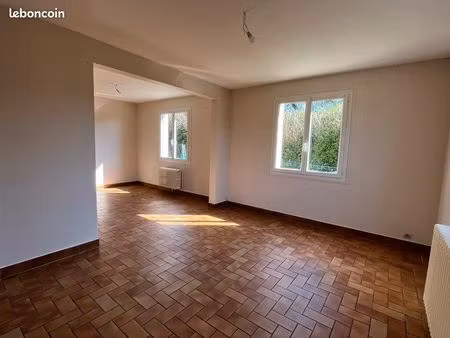 pavillon 3 pièces 75 m²