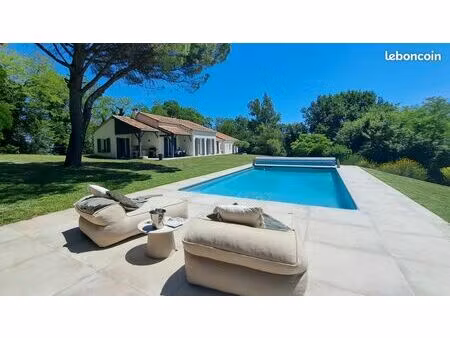magnifique villa avec vue panoramique sur villeneuve-sur-lot – bien plus qu’une maison  un
