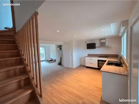 duplex t4 rénové avec jardin - environnement calme