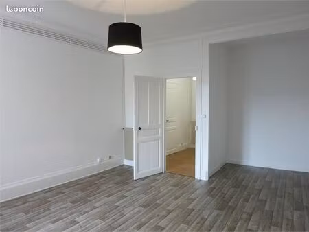 appartement 2 pièces 62 m²